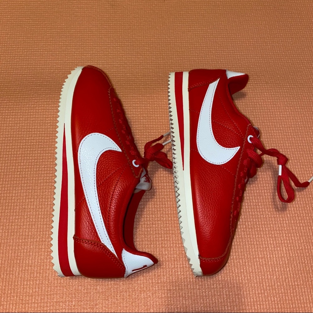 Stranger Things x Nike Cortez